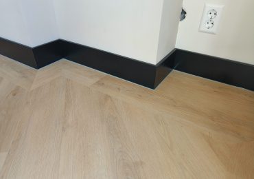 Plinten Afkitten